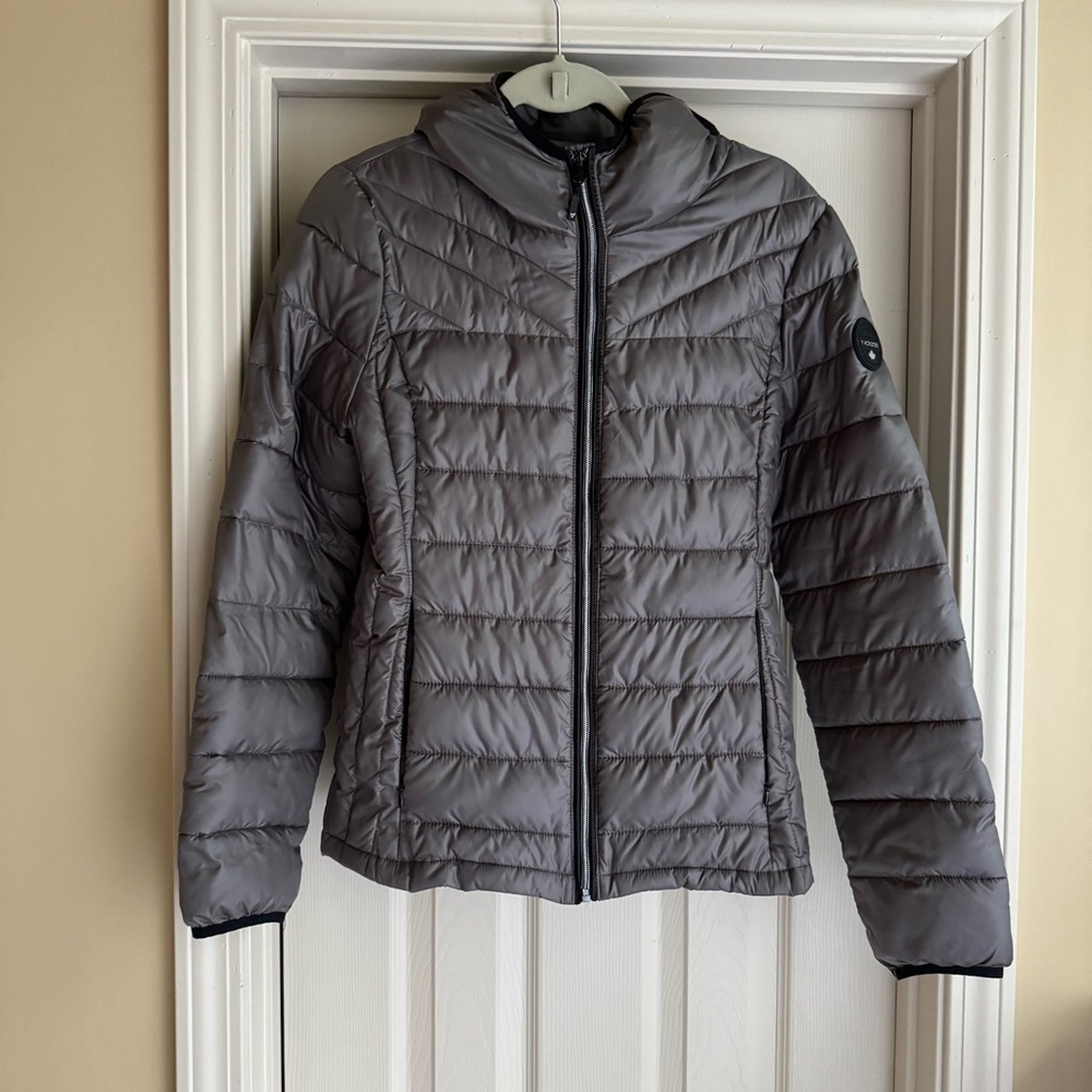 Noize Women’s Puffer Jacket With Hood And Zippered Pockets M Pewter Winter